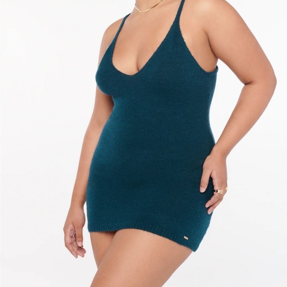 Savage Fenty women's green fuzzy knit sweater dress slip size medium NWT